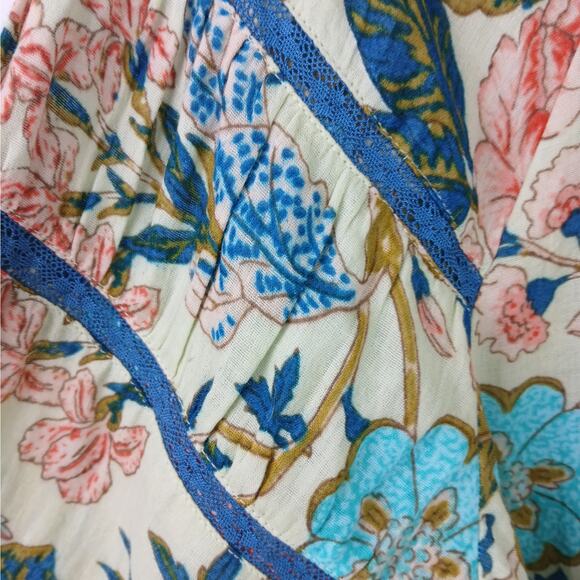 Soft Surroundings SZ L 100% Cotton Bisonette Gauze Floral Button Down Shirt - Picture 5 of 7